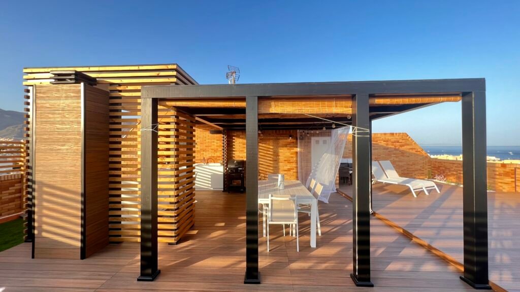Aluminum pergola suppliers UAE